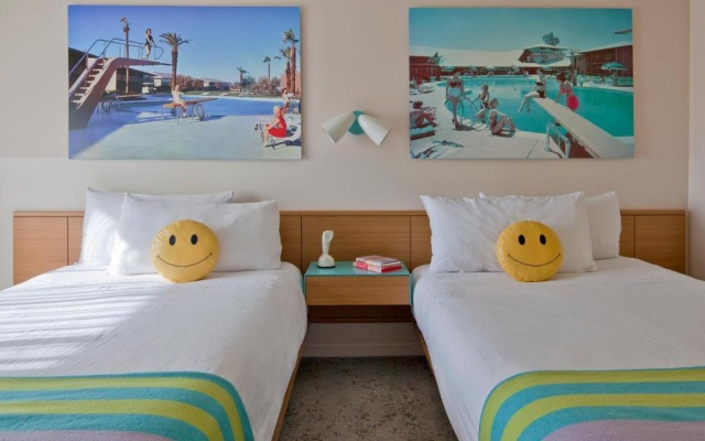 Twin room