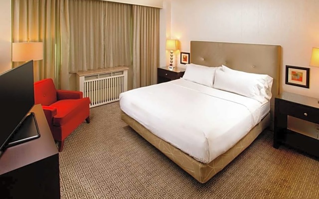 Deluxe Double Suite
