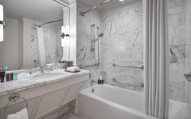 1 Bedroom Executive Double Suite