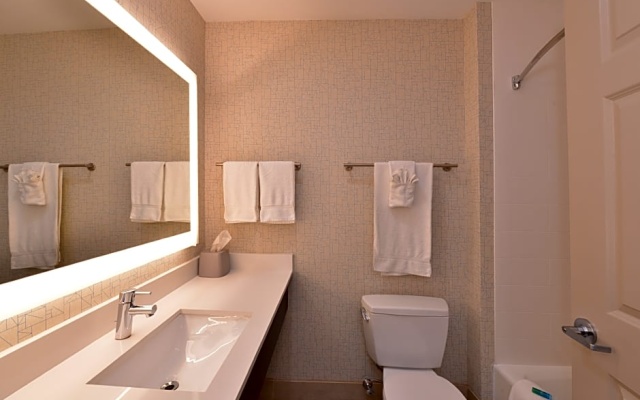 Quadruple Suite