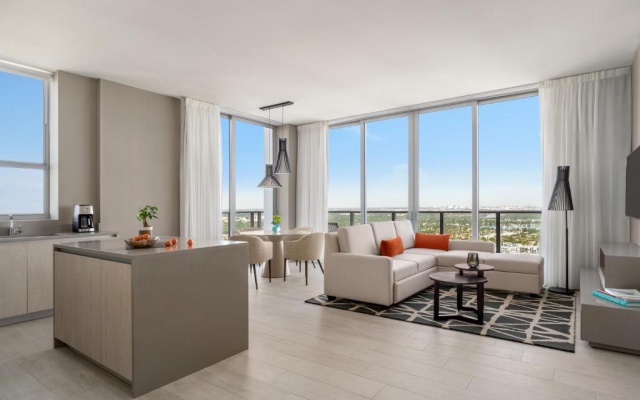 2 Bedrooms Suite