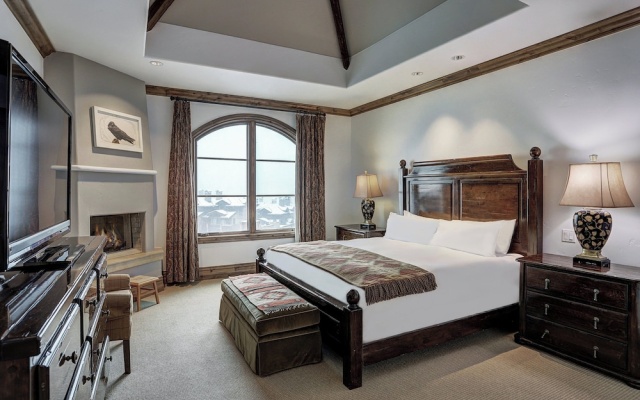 2 Bedrooms Standard room with mountain view