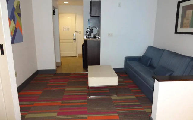 Double Suite