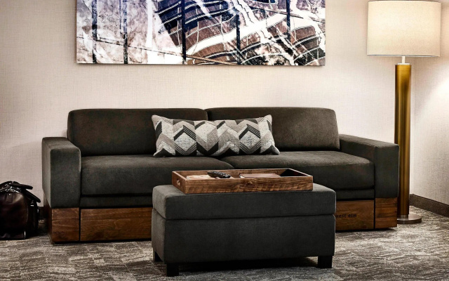1 Bedroom Quadruple Suite with mountain view