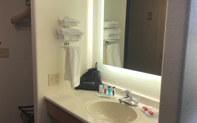 Standard Double room with lake view