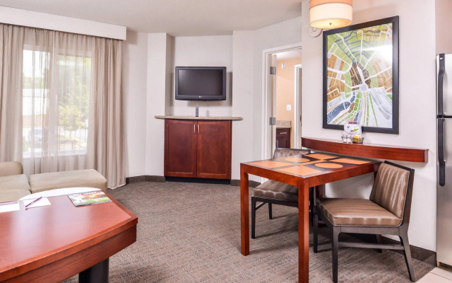 1 Bedroom Double Suite