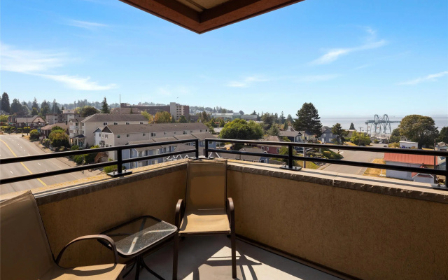 Standard Double room with balcony and with water view