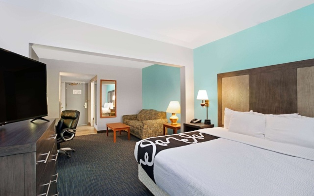 Deluxe Double Suite