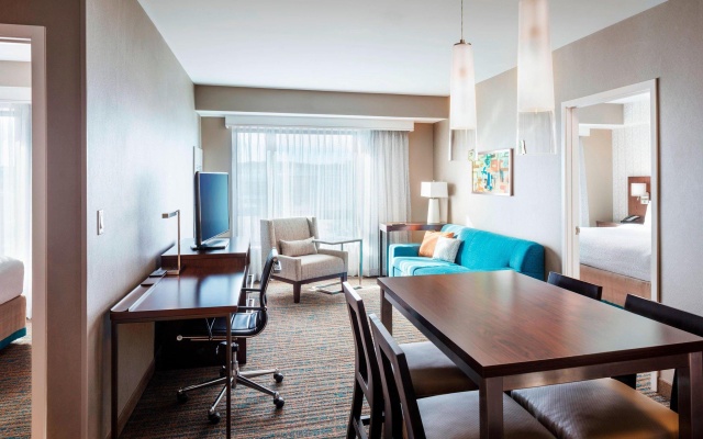 2 Bedrooms Suite