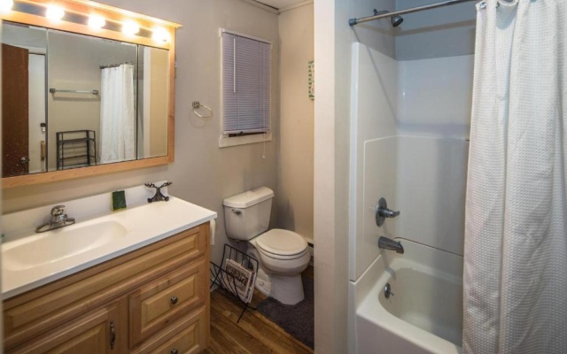 3 Bedrooms Cottage