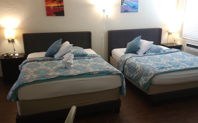 Deluxe Quadruple Suite