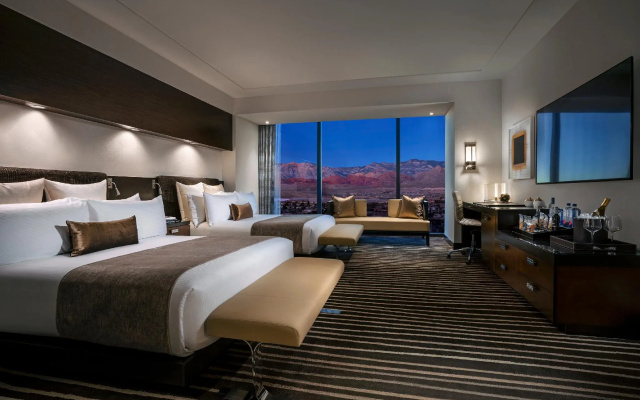 Luxury Canyon View Quadruple room