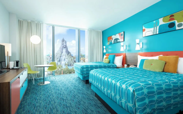 Standard room with Volcano Bay view