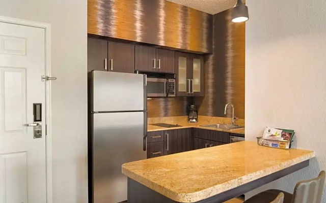 2 Bedrooms Quadruple Suite