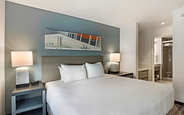 1 Bedroom Double Kitchen Suite