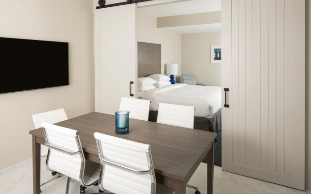 Double Suite
