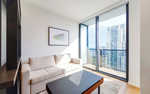 Deluxe Apartment