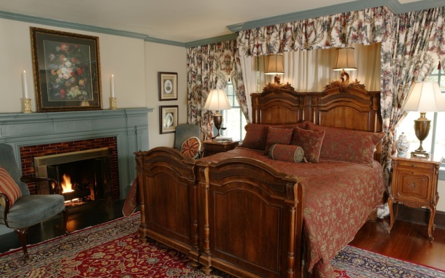 Grand room