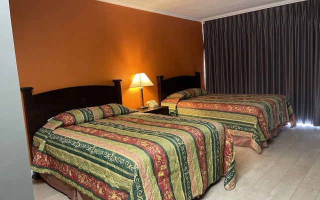Standard Quadruple room with balcony