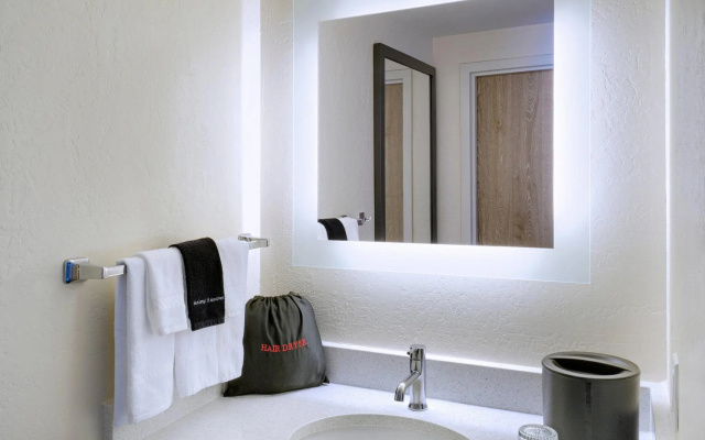 Double Suite