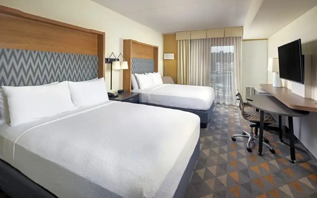 1 Bedroom Double Suite with balcony