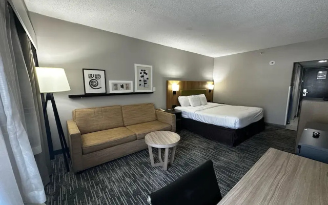 Double Suite