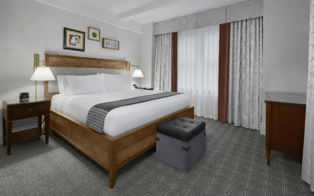 Premium Suite