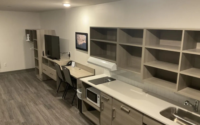 Quadruple Suite