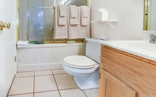Twin Apartment