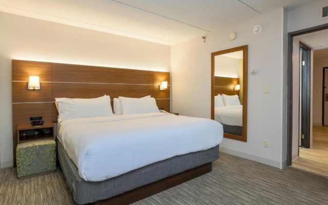 1 Bedroom Double Suite