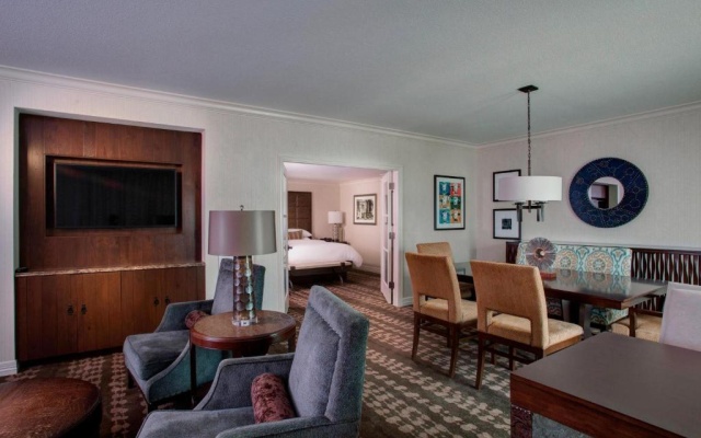 Deluxe Double Suite