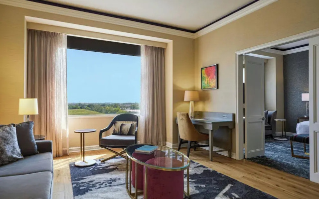 1 Bedroom Suite