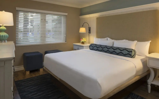 1 Bedroom Standard Double Suite