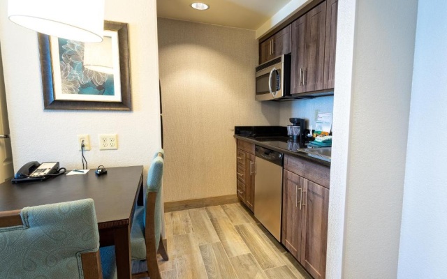 1 Bedroom Premium Double Suite