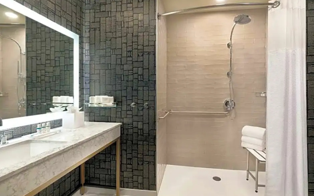 1 Bedroom Double Suite