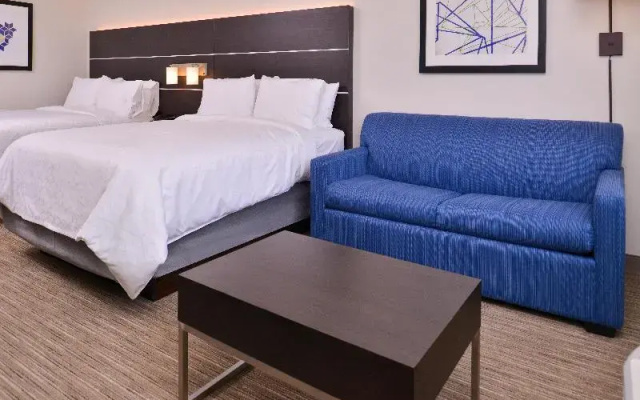 Quadruple Suite