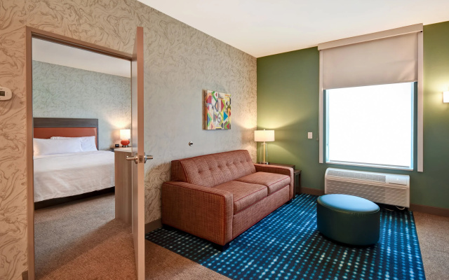Suite with mountain view