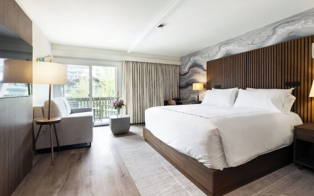 Standard Double room with balcony and with river view