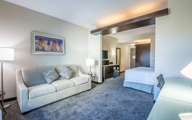 Double Suite