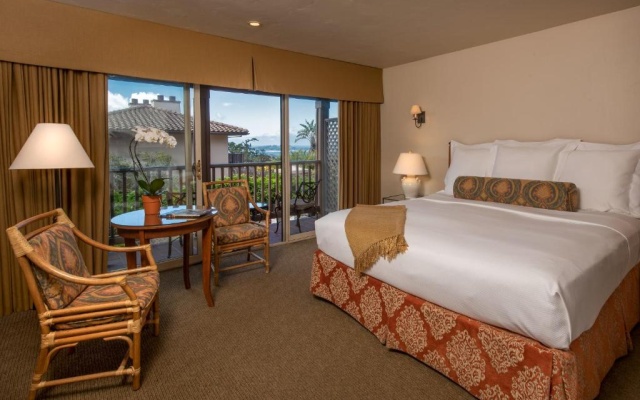 Standard room with ocean view