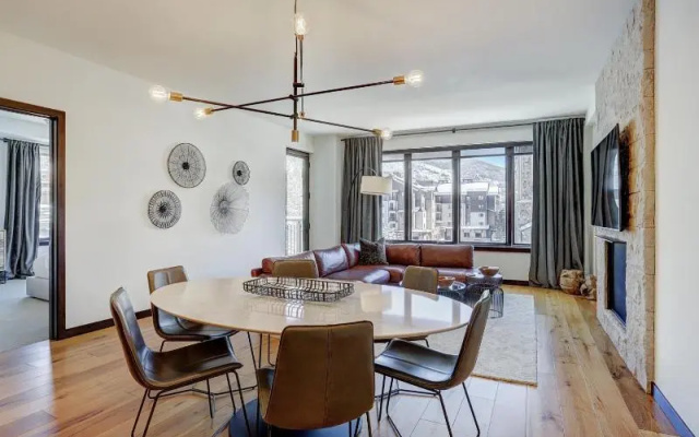 3 Bedrooms Apartment with balcony