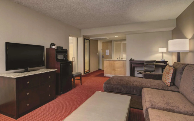 2 Bedrooms Double Suite
