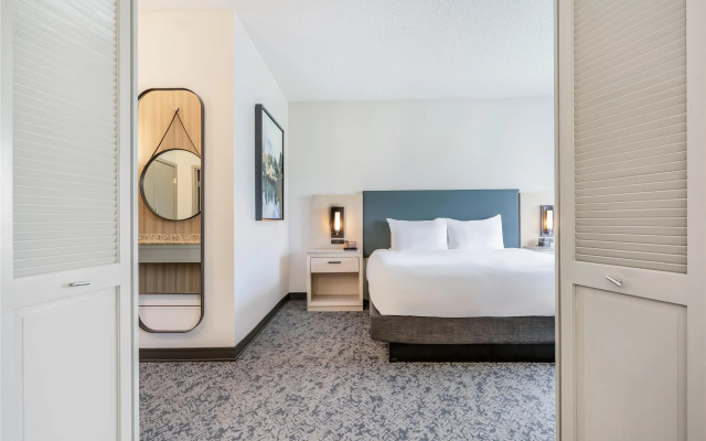 2 Bedrooms Suite