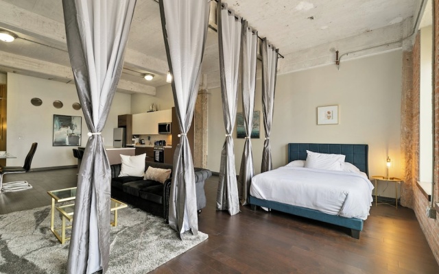Premier Apartment