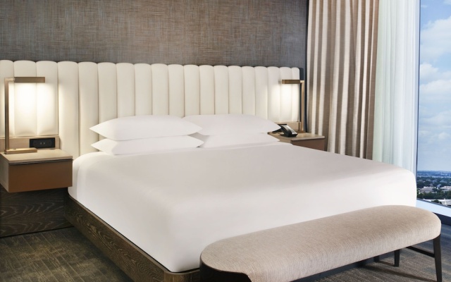 Corner Deluxe Double room