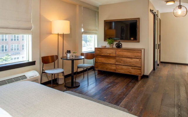 1 Bedroom Double Suite
