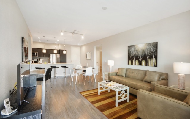 2 Bedrooms Luxury Apartment