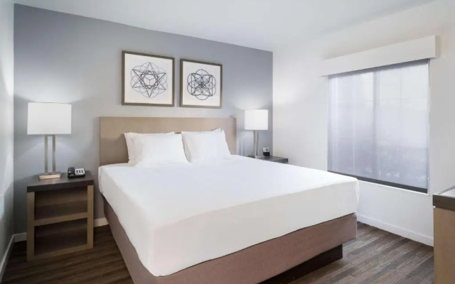 1 Bedroom Double Suite