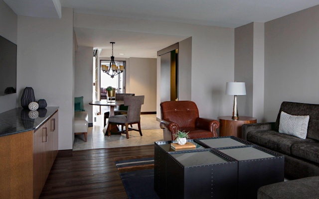 Executive Junior Suite