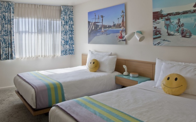 California Twin room